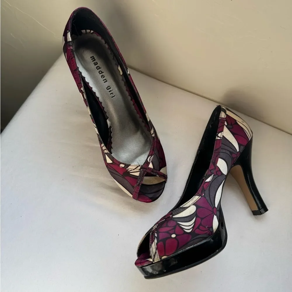 Madden Girl Peep-Toe Pumps with a multicolor purple, Size 7
